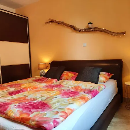Traumferienwohnung: Meerblick-apartment Mit Privatpool In Istrien *